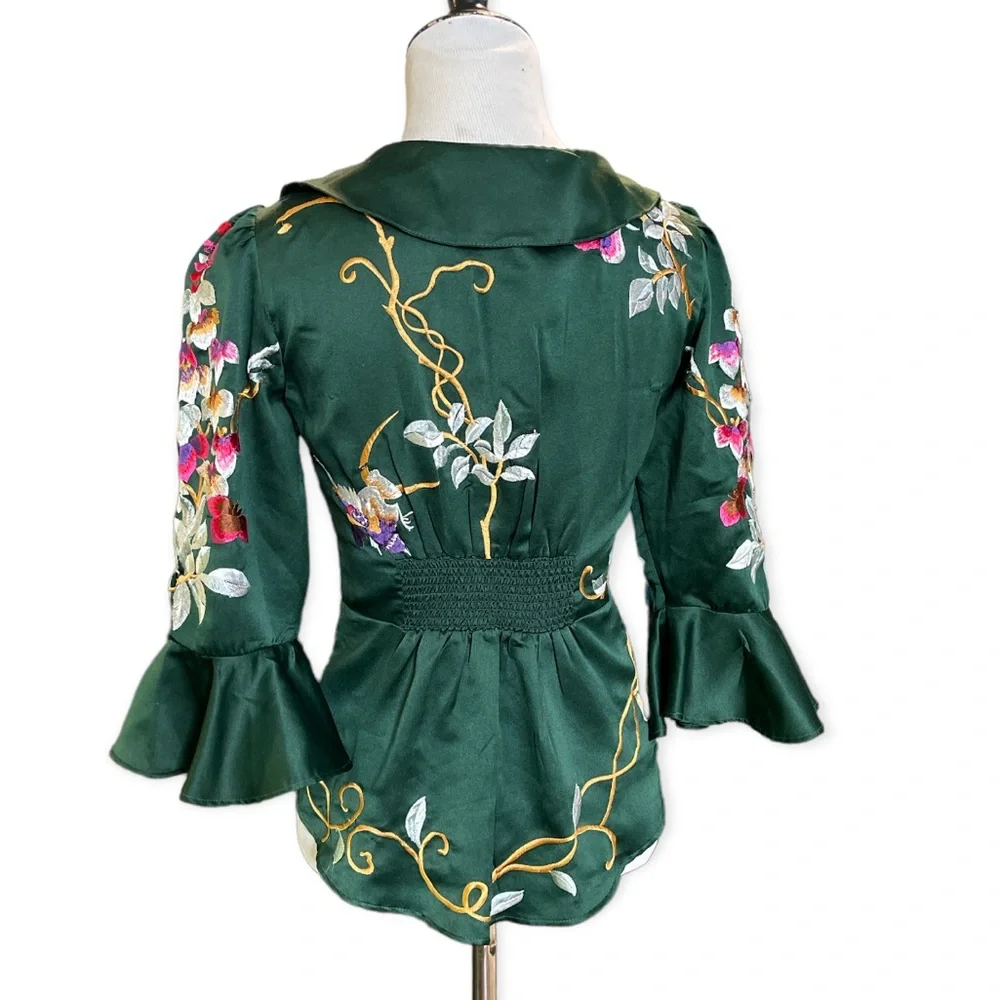 FREE PEOPLE BEAUTIFUL DREAMS FLORAL EMBROIDERED SATIN BLOUSE BELL FLUTTER SLEEVE